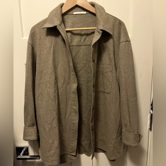 Uniqlo Unisex OVER SHIRT JACKET size Large in Beige - Picture 1 of 4